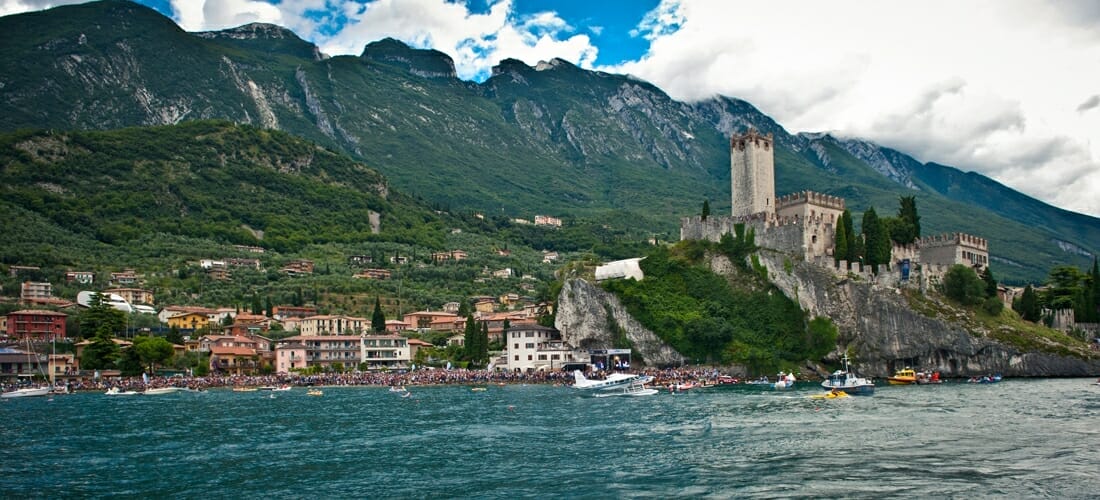 Red Bull Cliff Diving 2011 Lake Garda