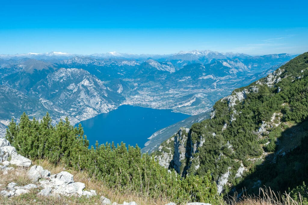 panorama alto garda dal 651