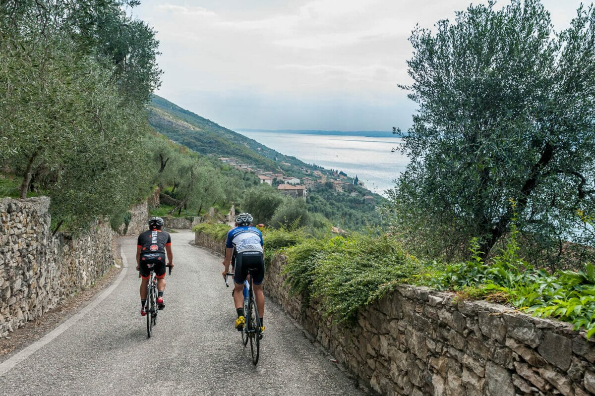 rennradtour abstieg am gardasee
