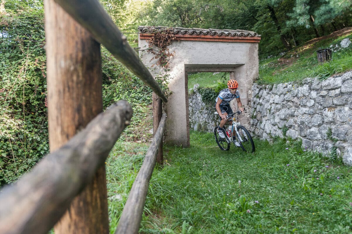 mit dem fahrrad in san michele