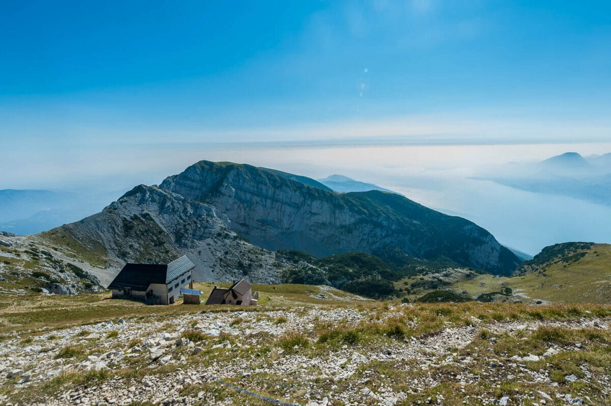 rifugio telegrafo e lago di garda