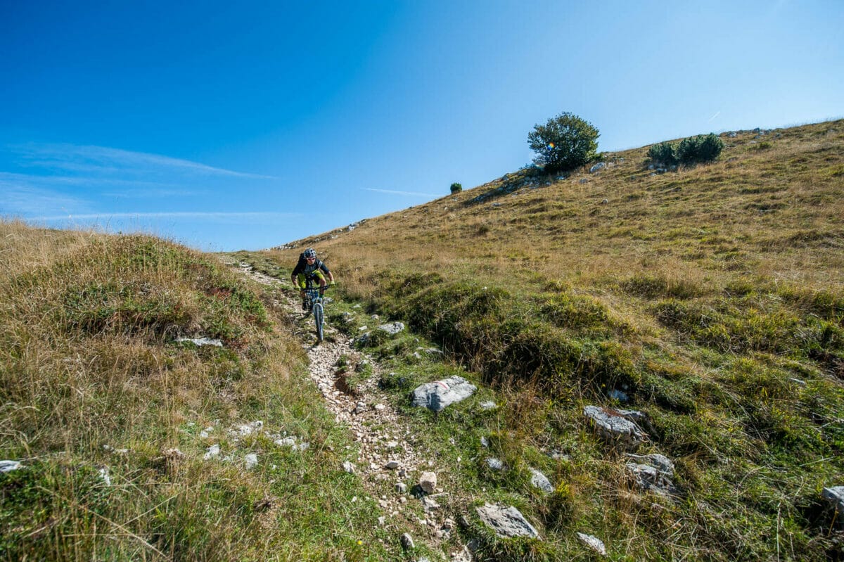 16 enduro bike route naole gardasee 360gardalife 1200x799