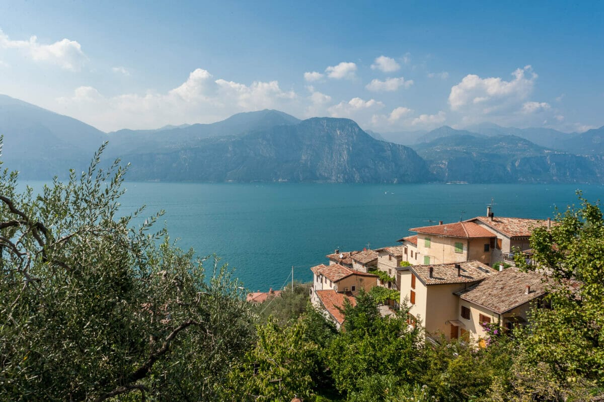 Castello hamlet lake garda