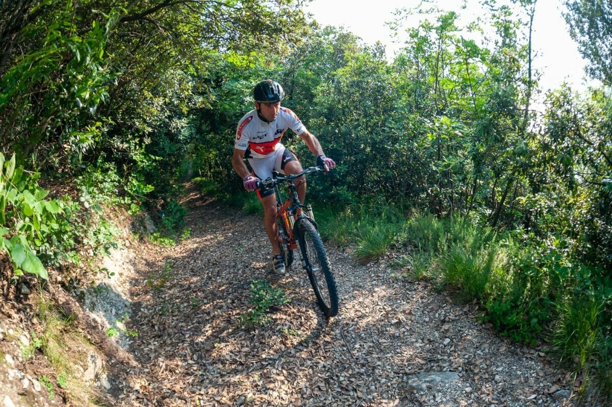 mtb einfache abfahrt in navene