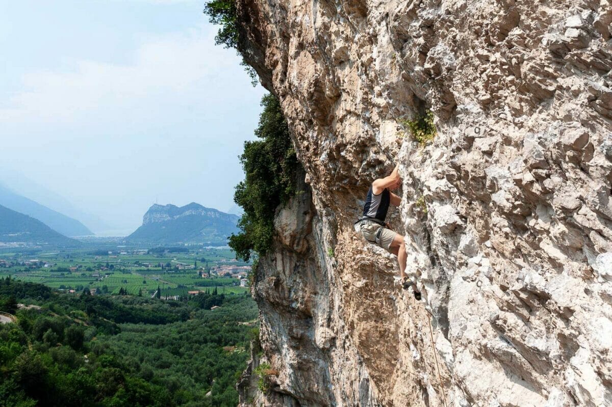 crag of massone crag of massone