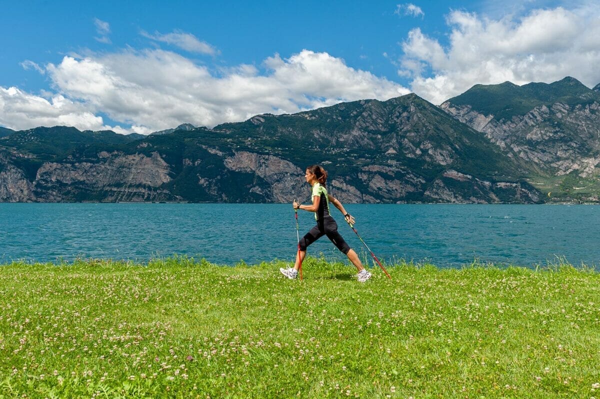 nordic walking in riva al lago