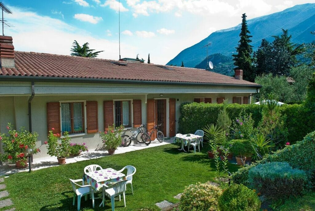 casa facchinetti giardino dietro