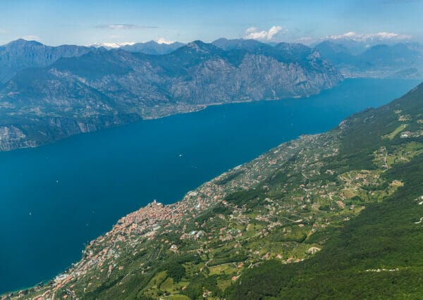 malcesine and the lake saw from the paragliding