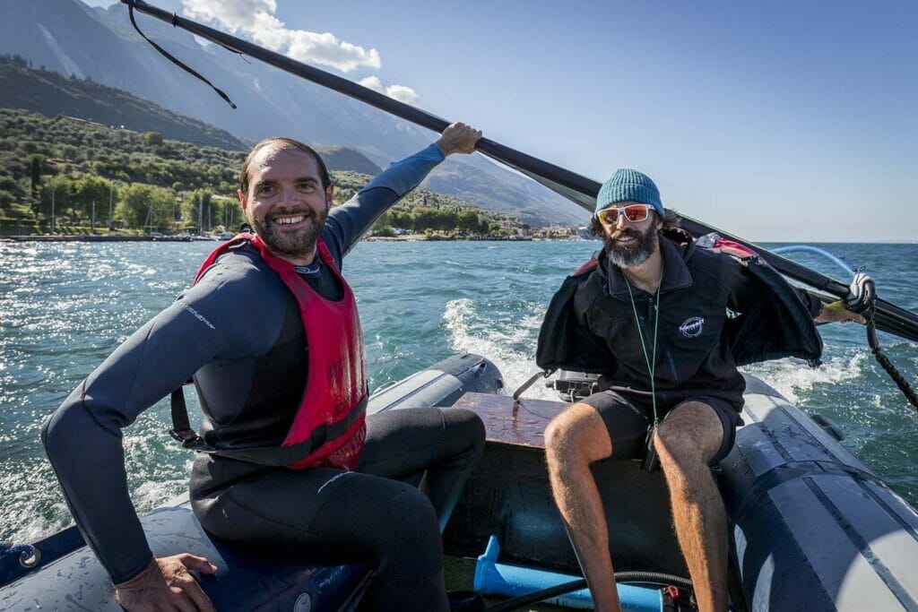 Student auf dem Schlauchboat