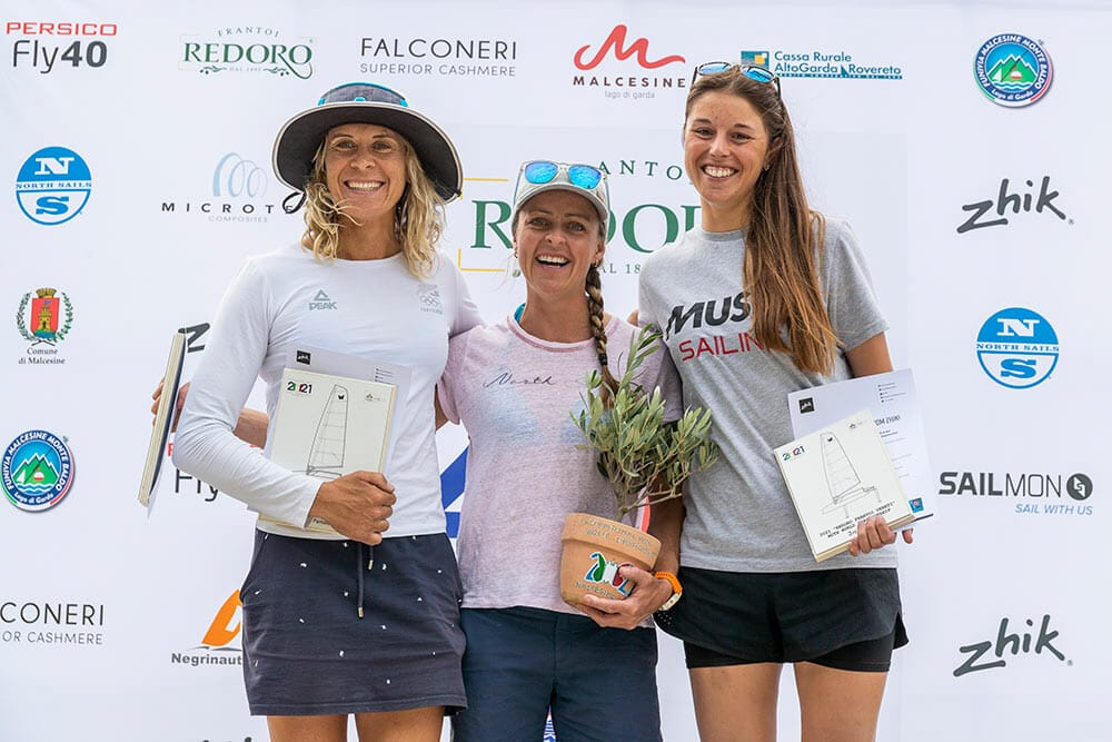 Moth Weltmeisterschaft 2021 podium frauen