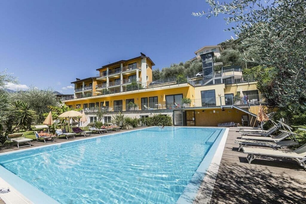 Residence Goethe Malcesine e piscina Residence Goethe Malcesine e piscina