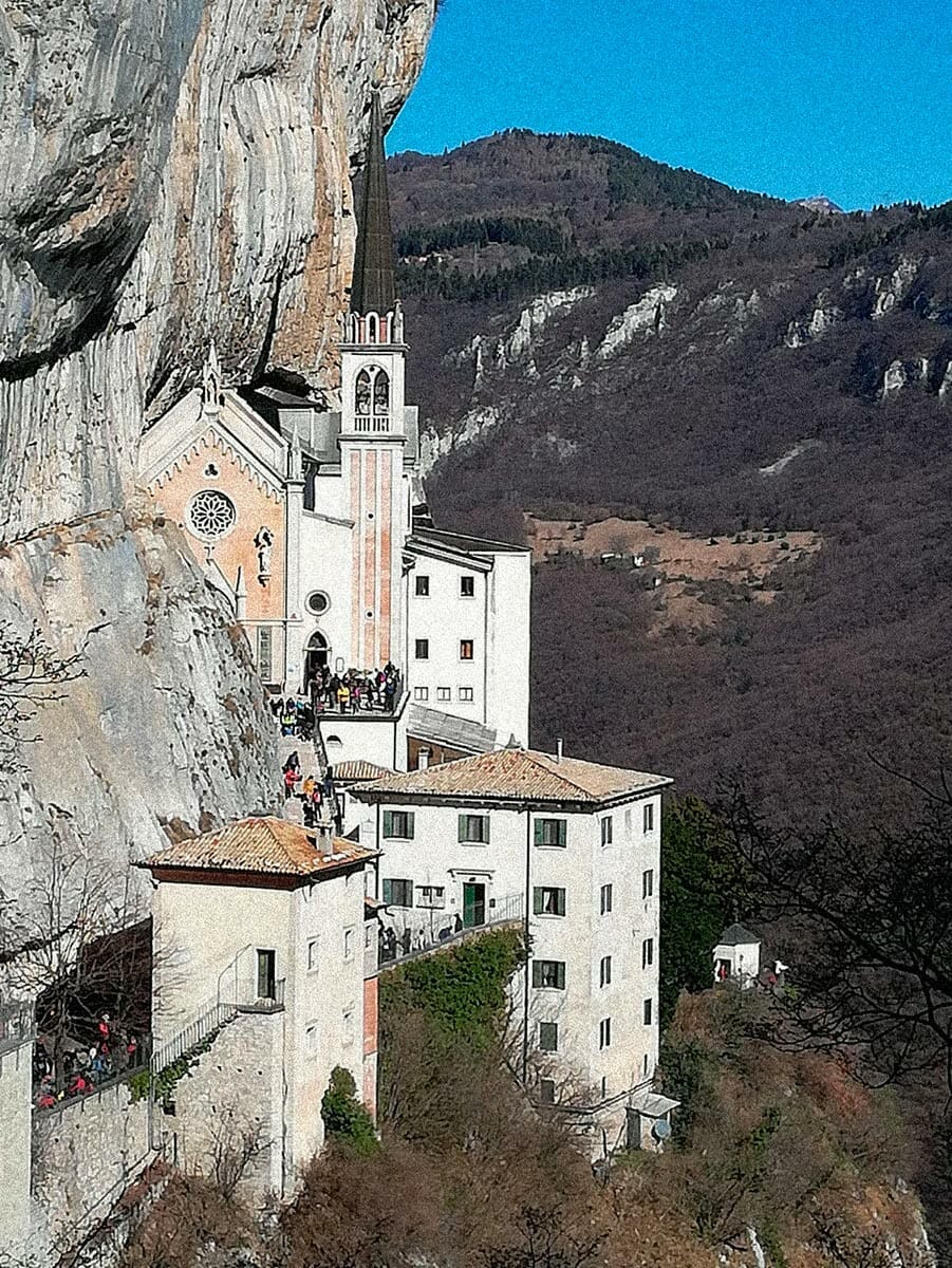 Heiligtum der Madonna della Corona