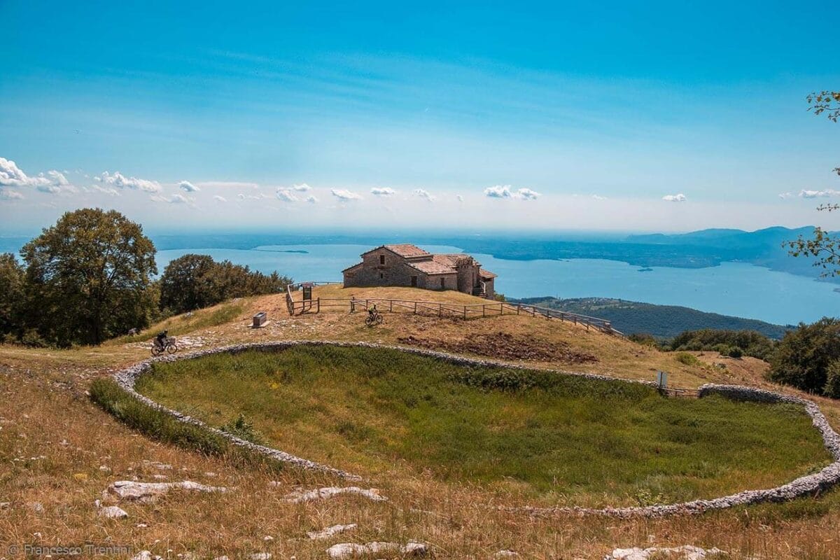 E-bike Tour All-Mountain: Monte Baldo, Malga Zocchi