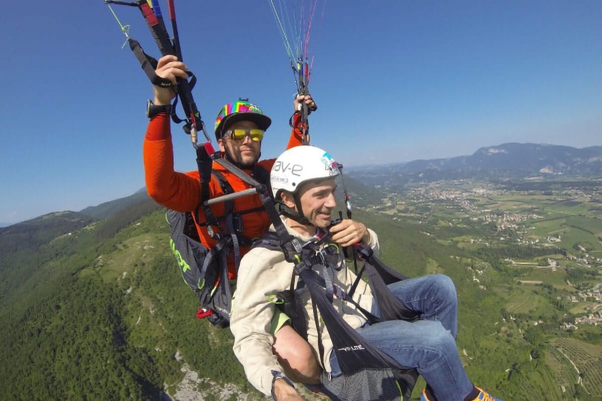 Volo biposto dal Monte Baldo con pilota