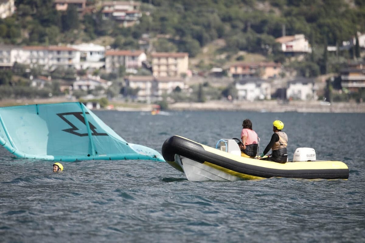 Lezioni di kitesurf al Lago di Garda