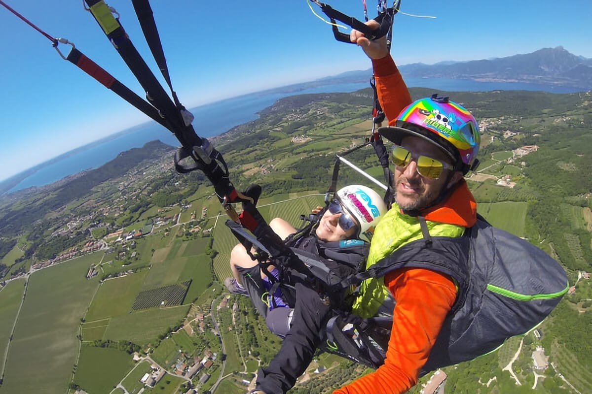 Tandemflug mit dem Gleitschirm vom Monte Baldo