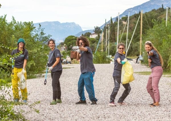 Volontari della 360 Path Cleanup di Malcesine